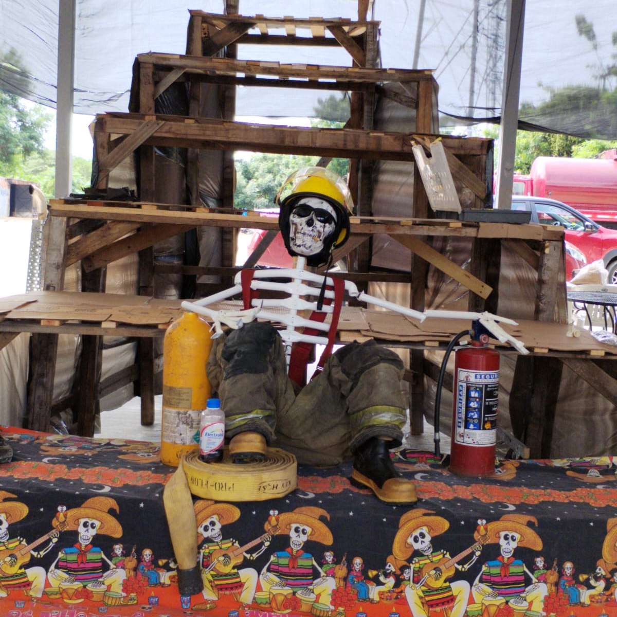Altar de Muertos Bomberos Manzanillo - Detalle 3