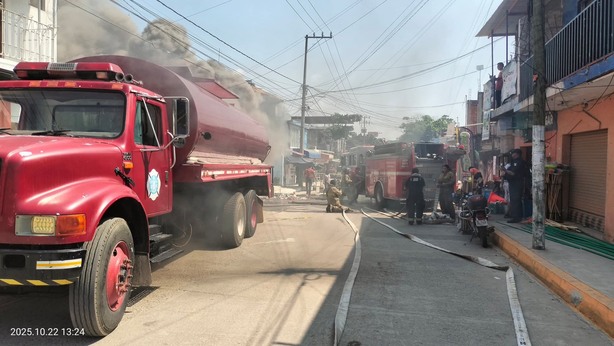 Incendio en ferretería de Santiago