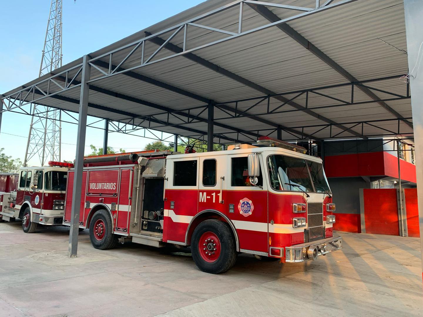 Instalación de techo metálico bomberos Manzanillo